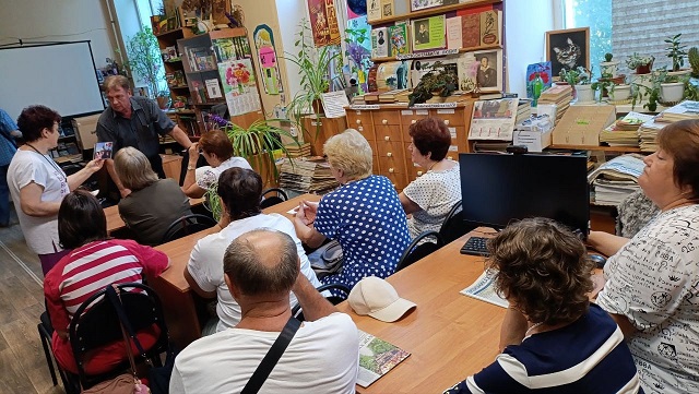 Литературная гостиная в Кулешовском отделе МЦБ
